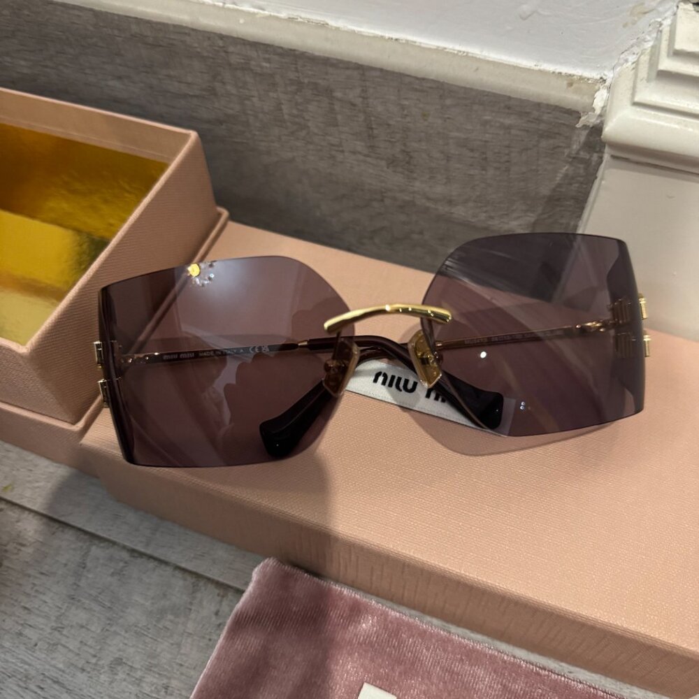 Miu Miu Viral Pink Sunglasses - OOTD Essential